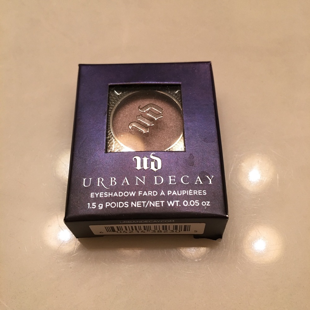 NEW Urban Decay “Midnight Cowboy” Eye Shadow.